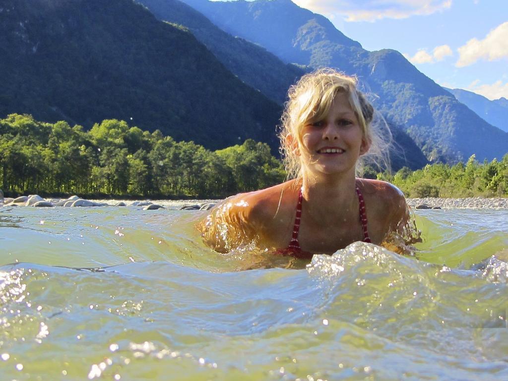 Auberge de jeunesse Baracca Backpacker à Aurigeno Extérieur photo