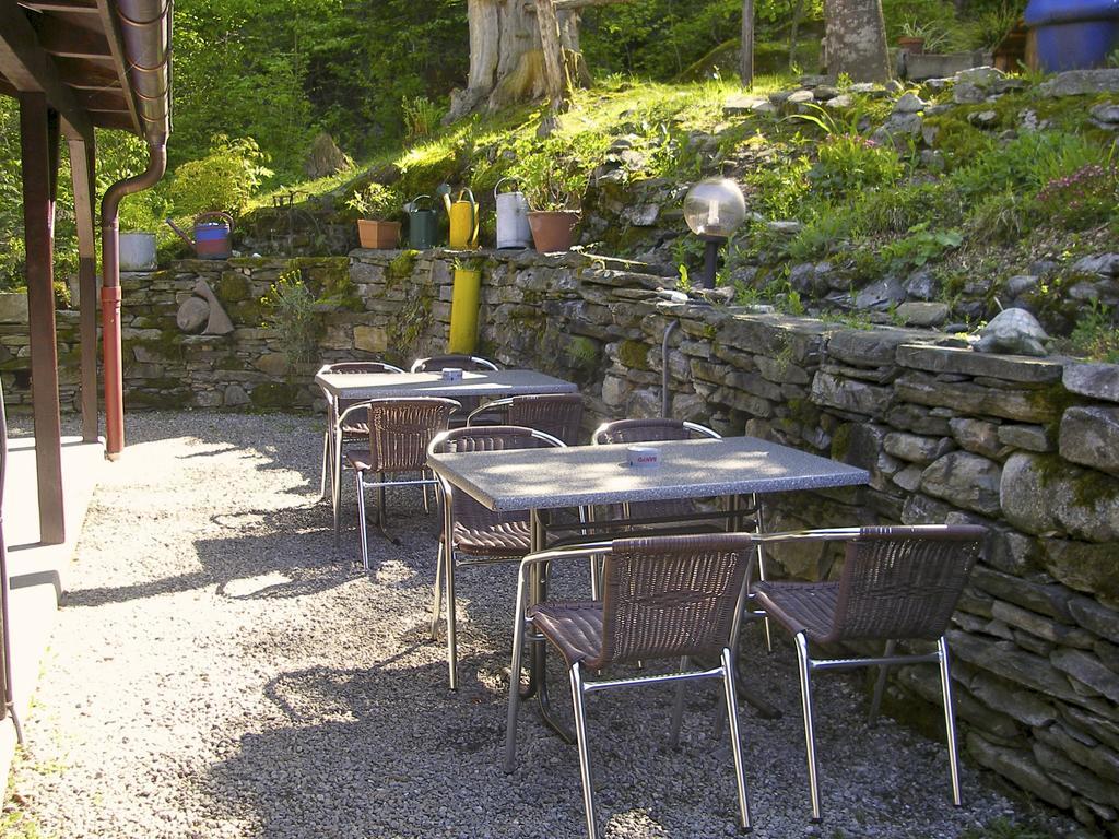 Auberge de jeunesse Baracca Backpacker à Aurigeno Extérieur photo